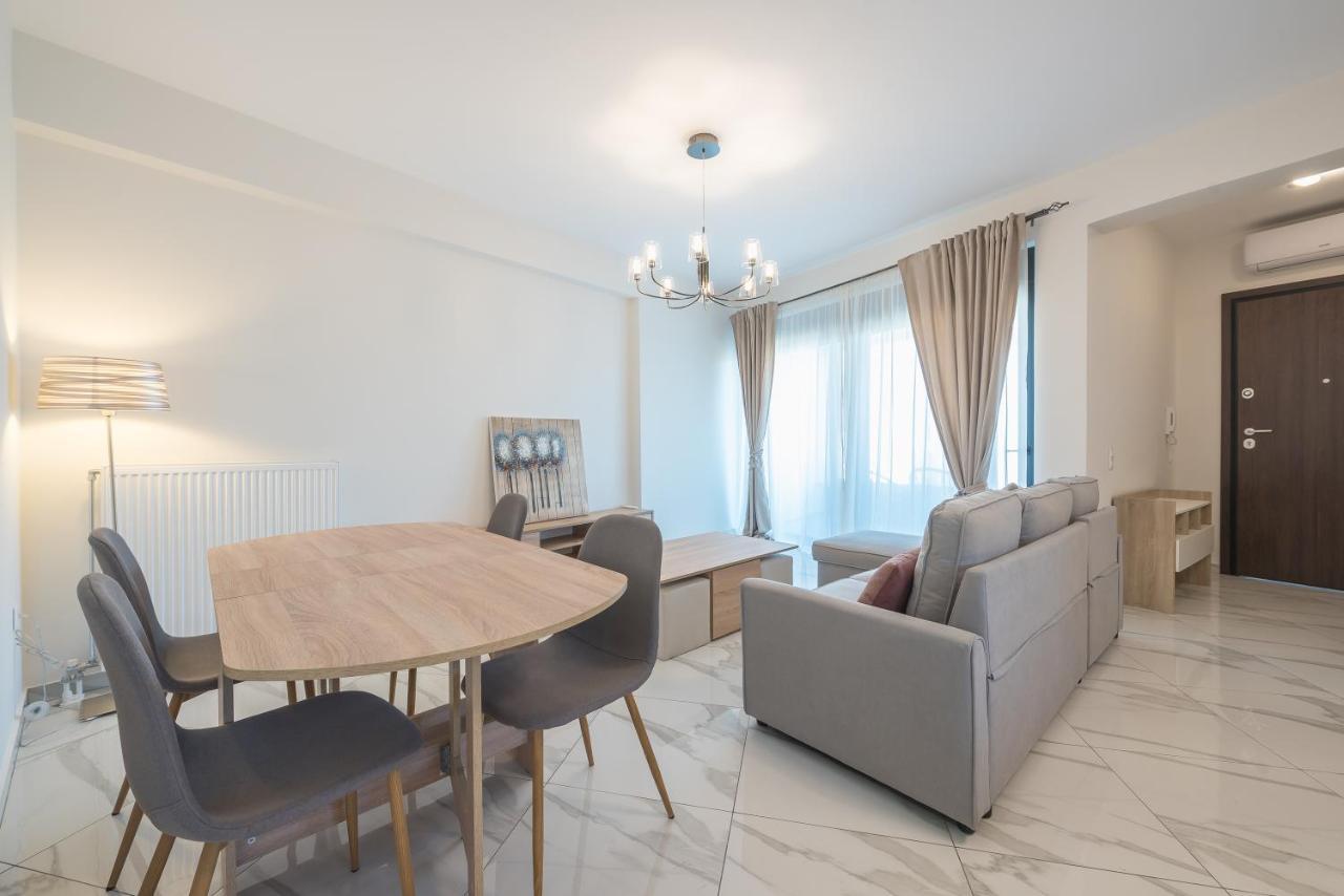 Newly Renovated Apt In The Heart Of Kerameikos Атина Екстериор снимка