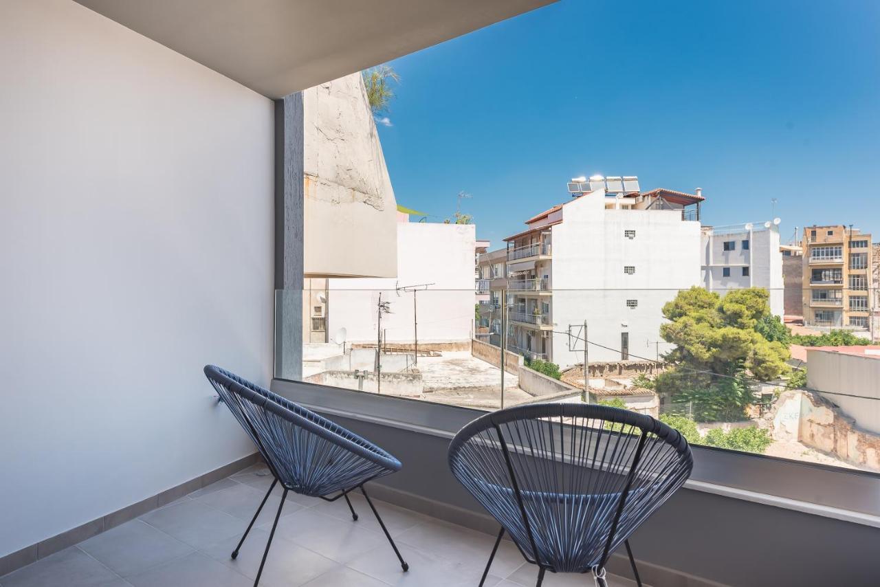 Newly Renovated Apt In The Heart Of Kerameikos Атина Екстериор снимка